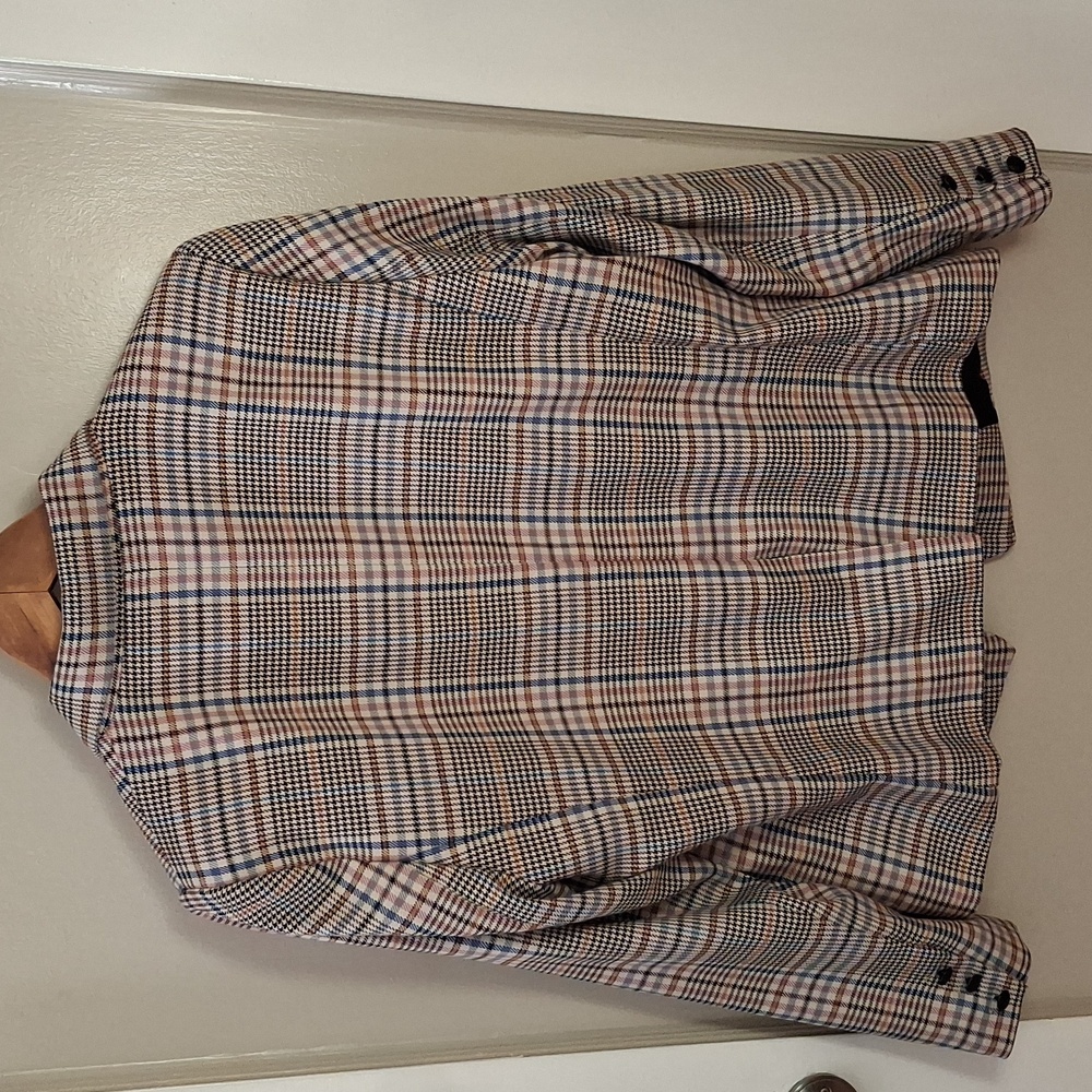 Evereve Women's Double Breasted Plaid Blazer_1 - Picture 6 of 9